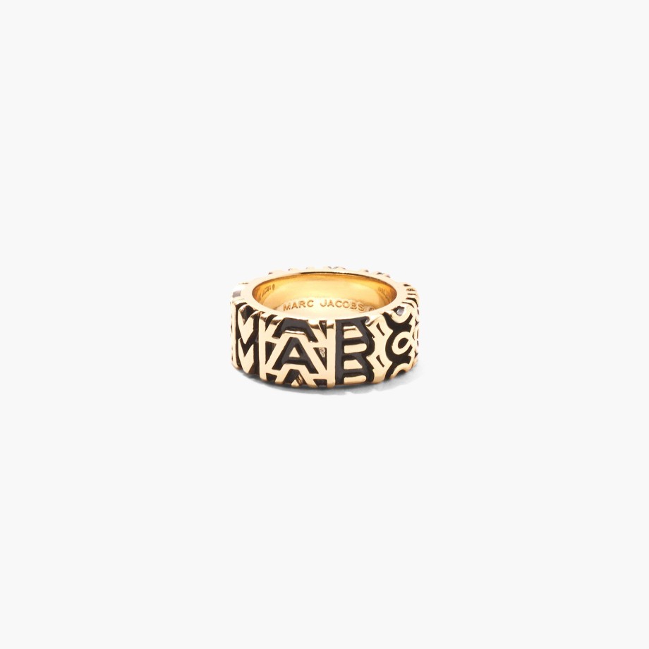 Klar Til A Ha Pa Marc Jacobs | Den Monogramgraverte Ringen